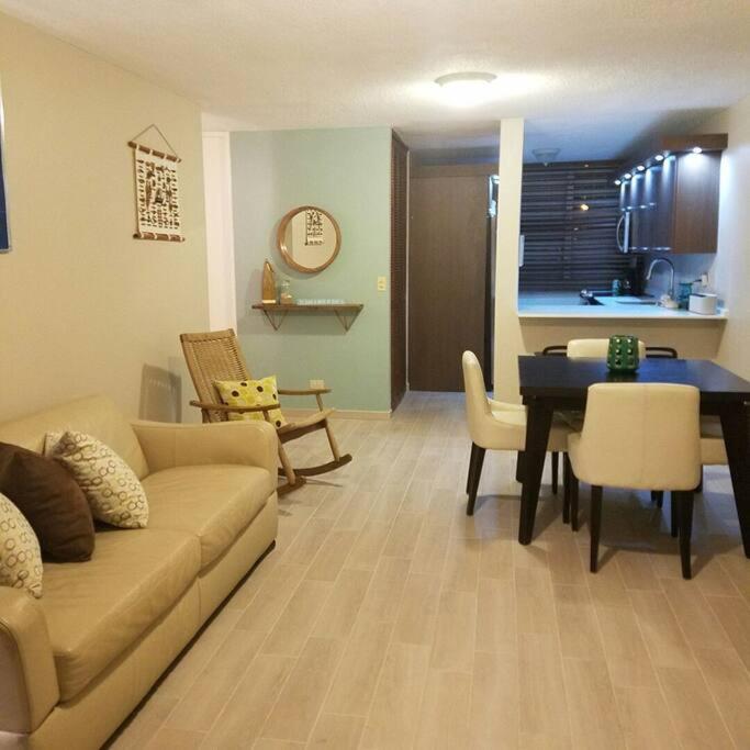 1St Floor, A/C Everywhere, Balcony With Beach View In Luquillo Zewnętrze zdjęcie