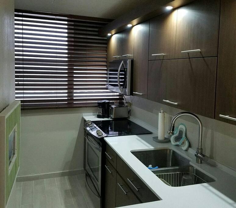 1St Floor, A/C Everywhere, Balcony With Beach View In Luquillo Zewnętrze zdjęcie